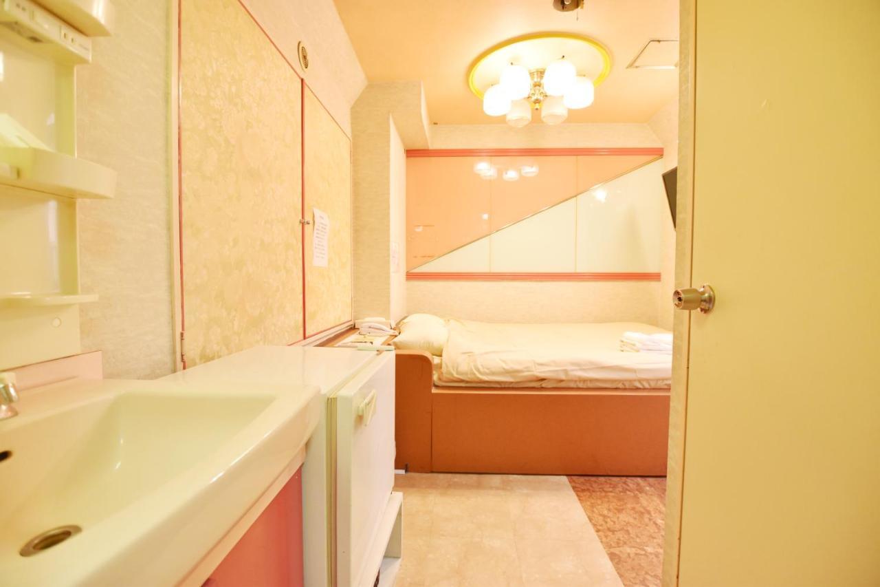 טוקיו Hotel San Marco (Adults Only) מראה חיצוני תמונה